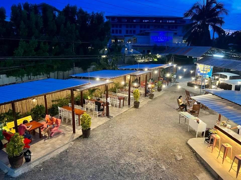 Manoc-Manoc 肖尔泰姆多米特尔旅舍旅舍 外观 照片